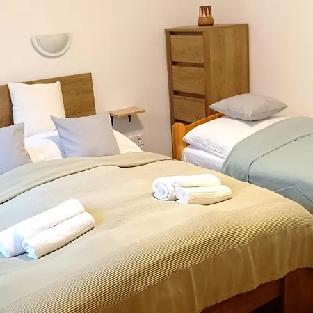 Báránykő Apartman Pásztó
